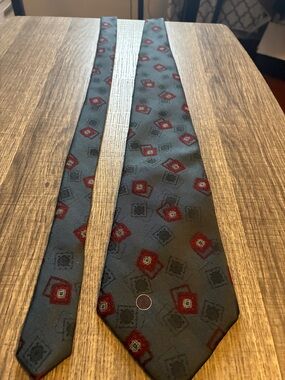 Halston Heritage Charcoal Tie with Red Geometric Accents